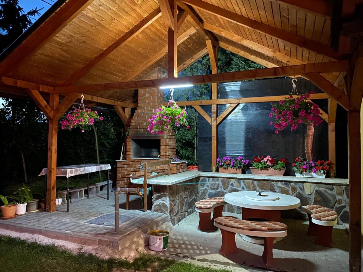 Vila Eszter Hotel Sovata Bagian luar foto